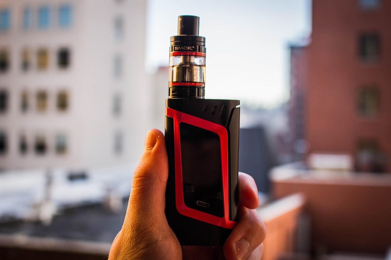 Battery Safety Basics: How to Vape Without Risk  Vapeology