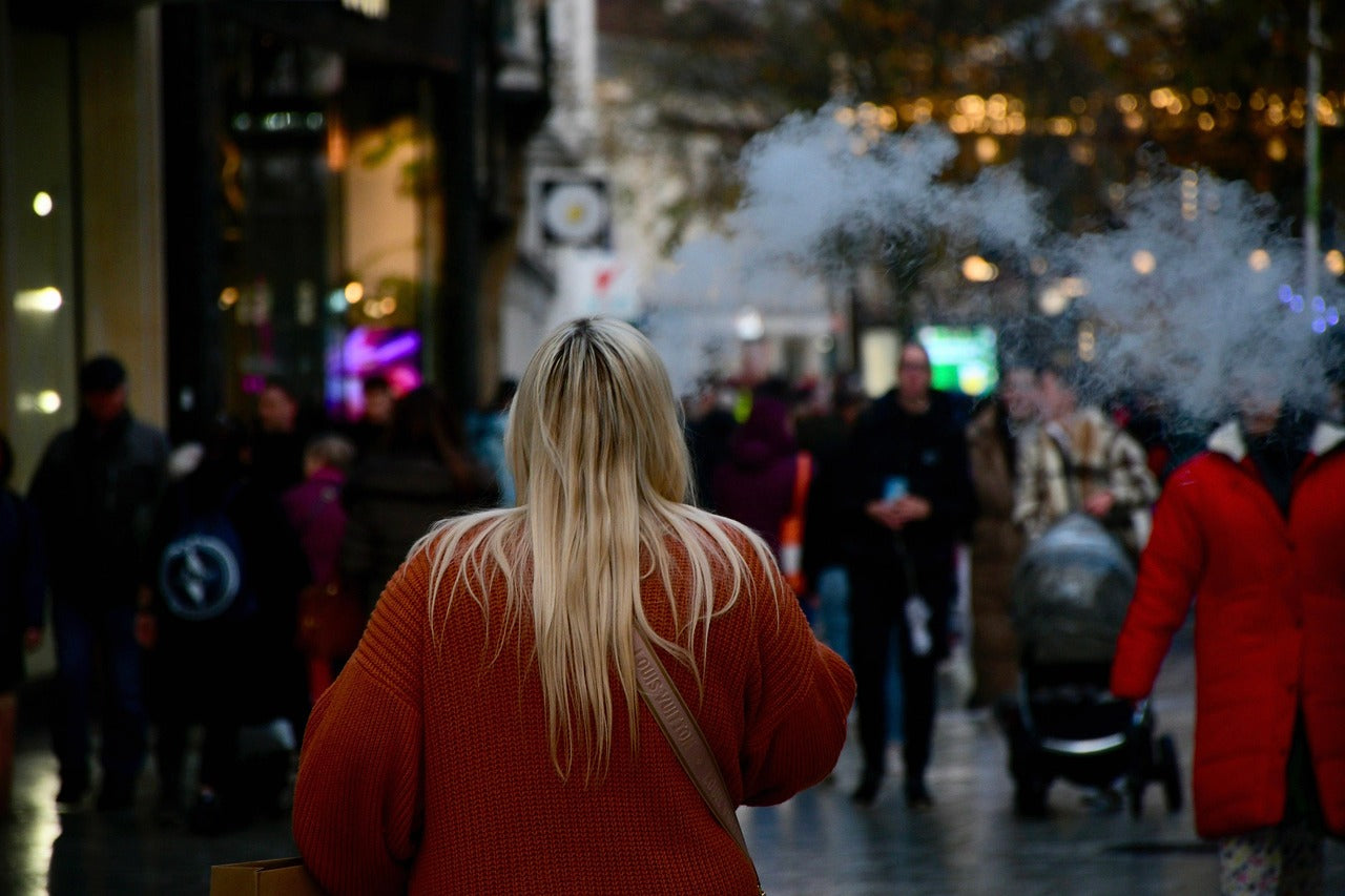 The Truth About Vaping vs Smoking: Is It Really Better?
